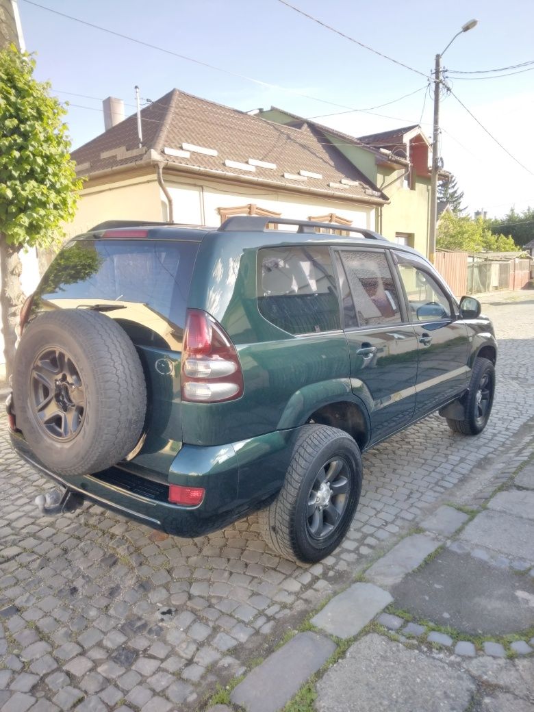 Toyota landcruiser 3.0 utilitara N1