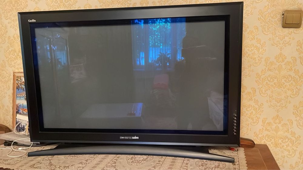 Телевизор, не рабочий