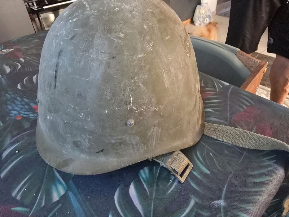 Продаётся каска шлем СССР