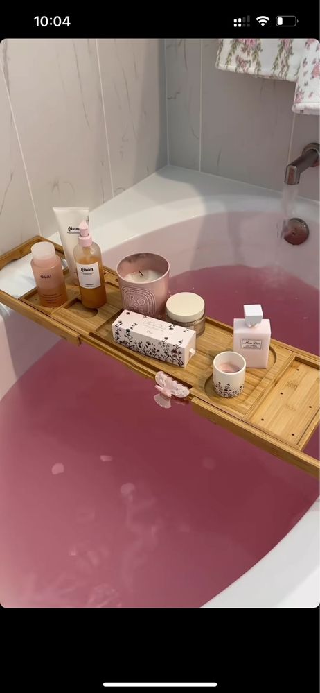 Знаменитая подставка ikea для ванны.