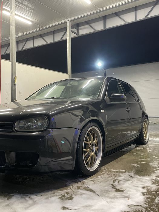 Vand golf 4 1,9 tdi pachett r32