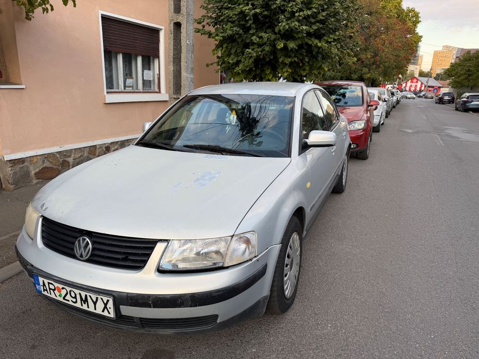 Volkswagen Passat 1.9 TDI – 2000 | 1300 € negociabil | Arad