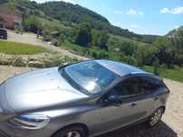 Volvo v 40 cross country