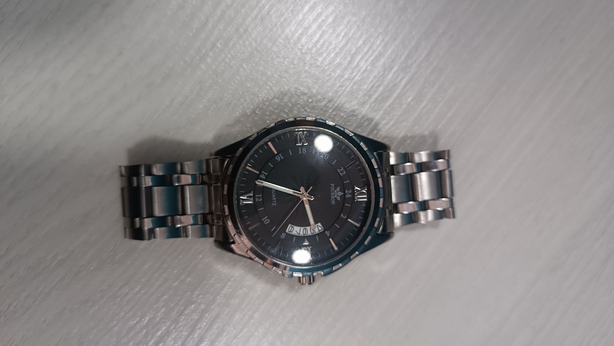 Часы fourron quartz