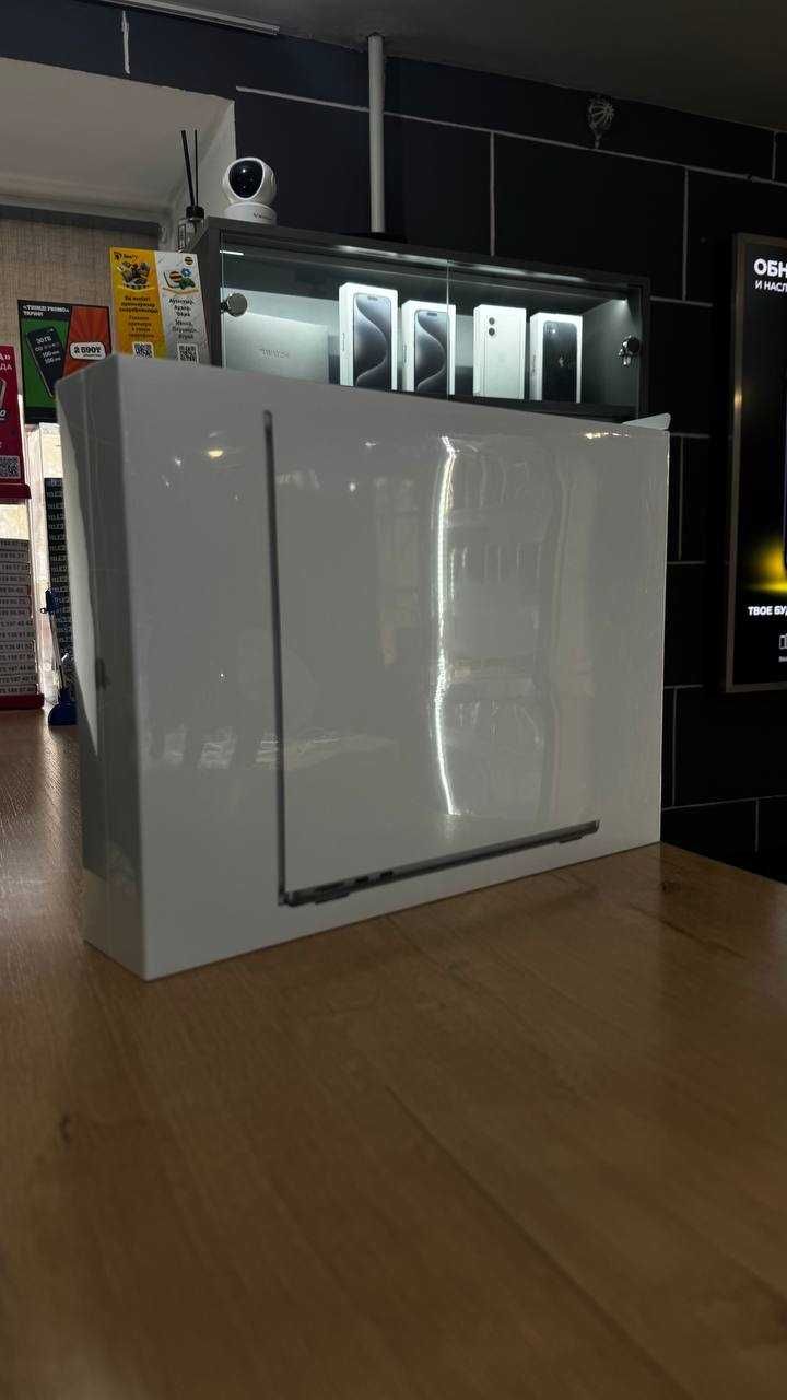 MacBook Air 13 M2 256 / Макбук Эйир 13 М2 256