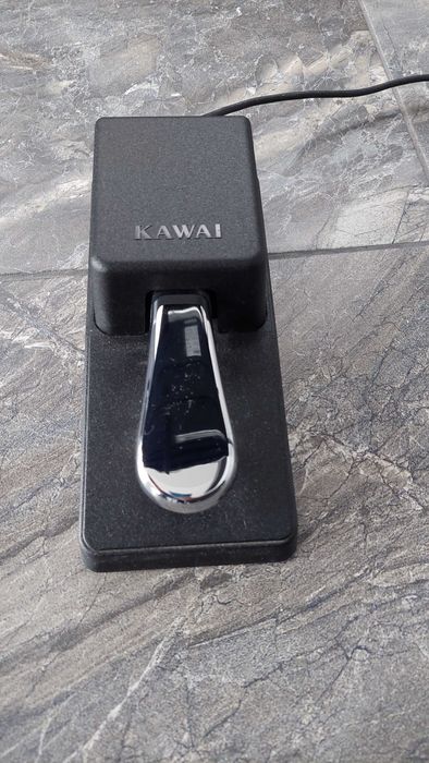 Kawai ES520 дигитално пиано със стойка