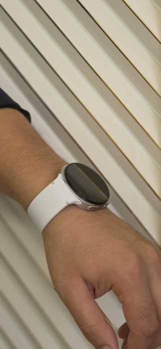 Samsung Galaxy watch 8 44mm white