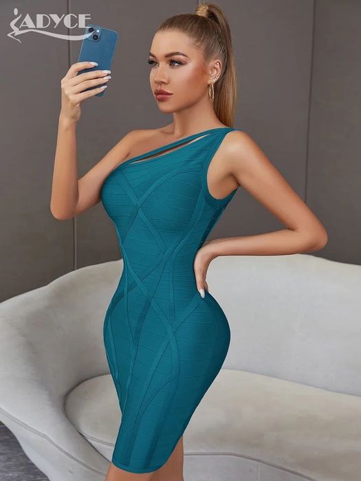 Тюркоазена бандажна рокля