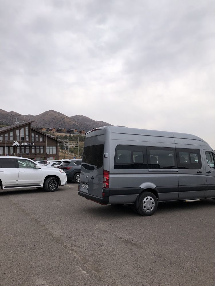 Transport xizmatlari:  Tog’ Samarqand Buxoro 20 kishilik JAC