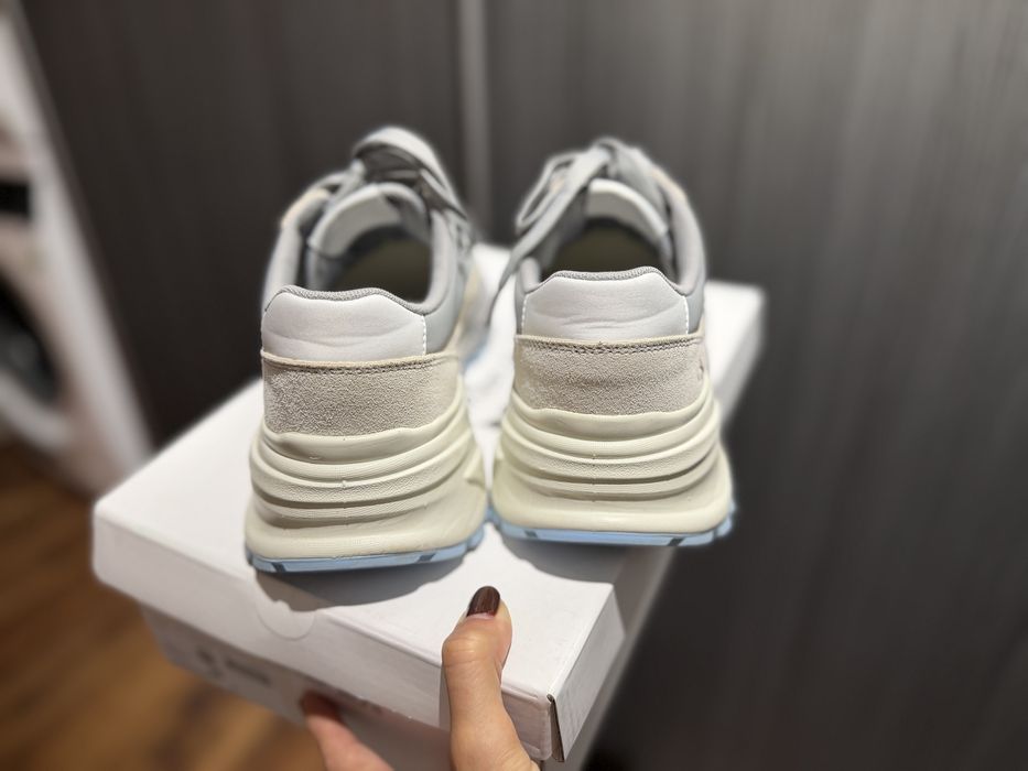 Нови оригинални обувки Calvin Klein