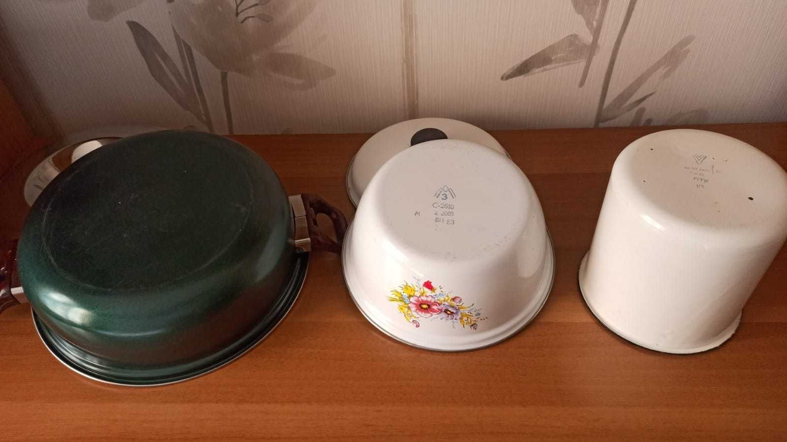 Кастрюли эмалированные