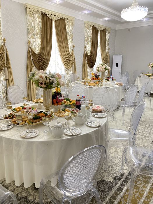 Продам готовый бизнес стол стулья посуда