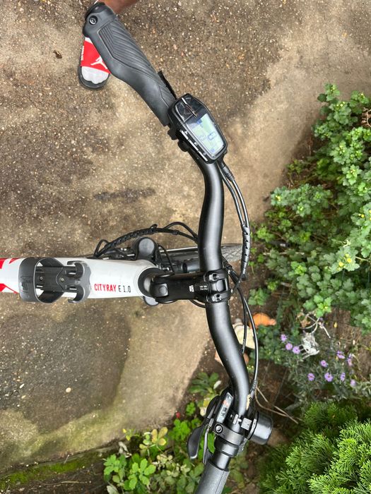 Bicicletă electrică