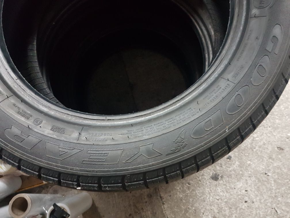 Goodyear 215/60 R17 C 109/107T M+S iarnă