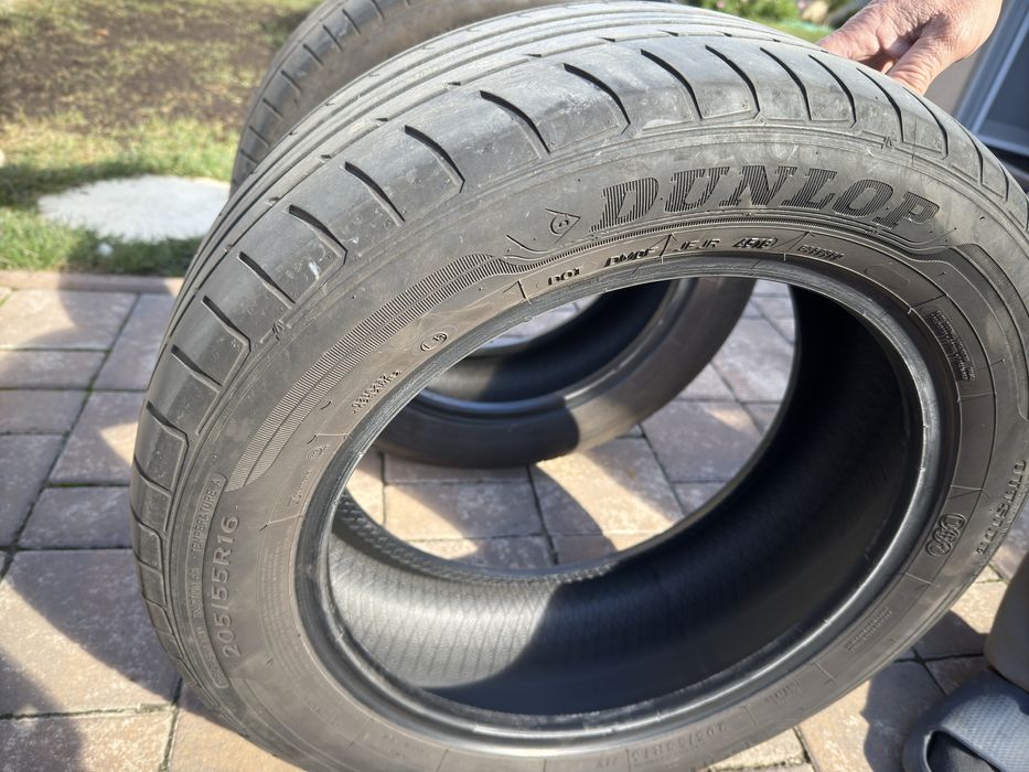 Dunlop - dot 2019 / mărime 205/55/R16 - preț 200 lei amândouă