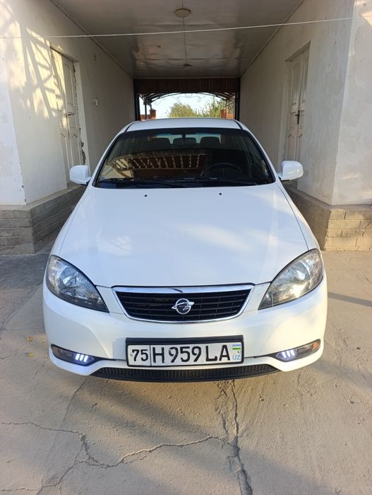 Gentra 2019 ideal holatda