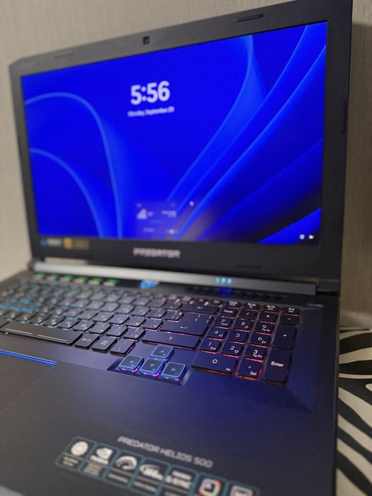 Predator Helios 500 PH517-51