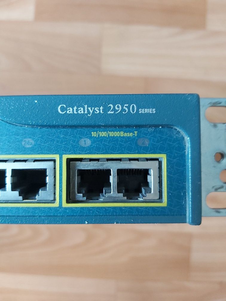 Cisco Catalyst 2950-24 series