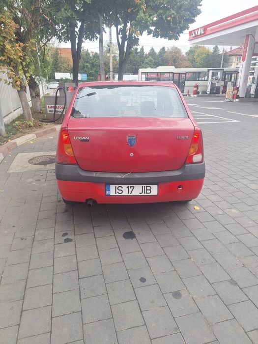 Vând Dacia Logan 1.4