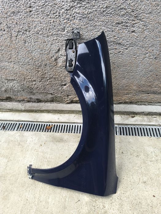 Aripa stanga fata Passat B5.5