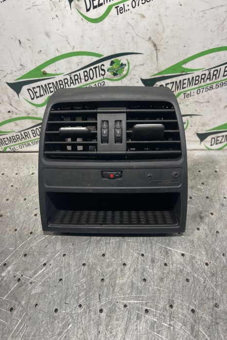 Grila ventilatie spate 64.22 9 157 024 BMW Seria 7 F01/F02