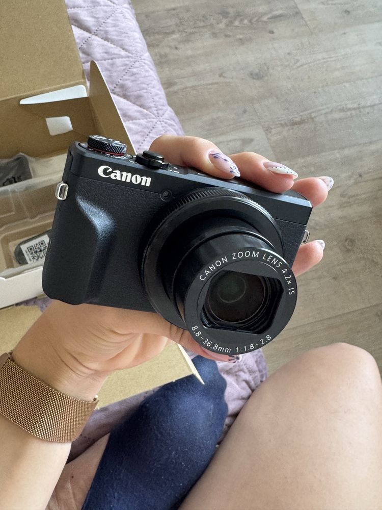 Canon G7X Powershot Mark III - чисто нови