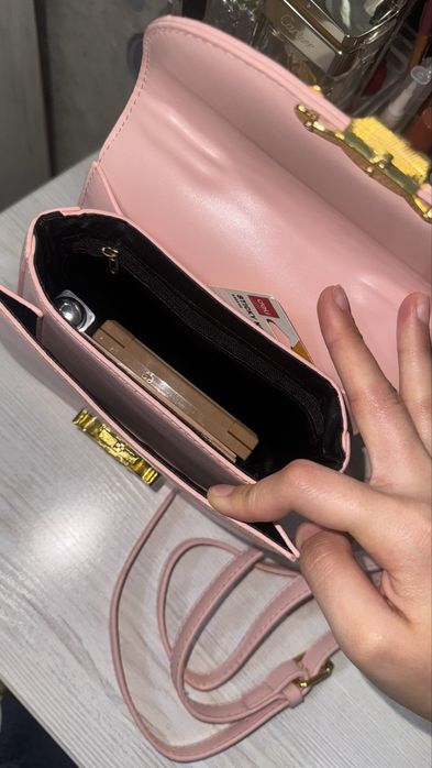 Розовая сумка Celine с тремя отделениями — новая