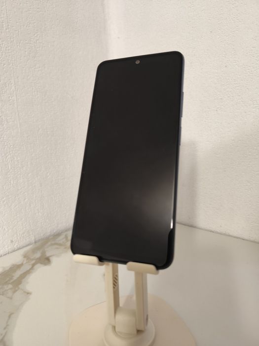 Продавам Redmi note 12 5g