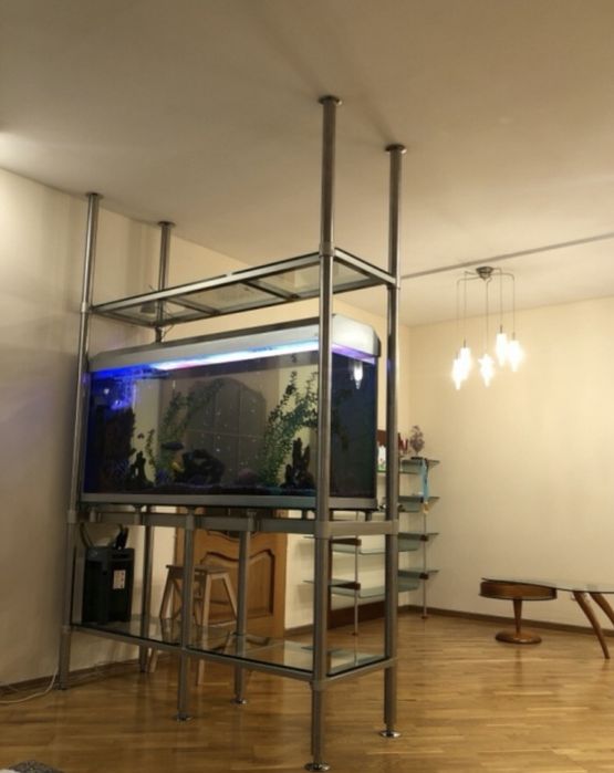 Продам 3 аквариума со стеллажём