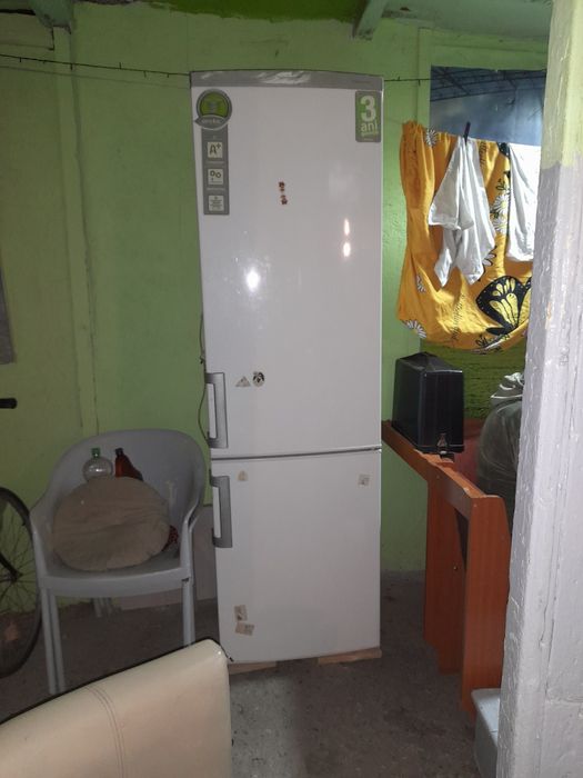 Vand frigider artic convenabil prey 400 ron vand urgent