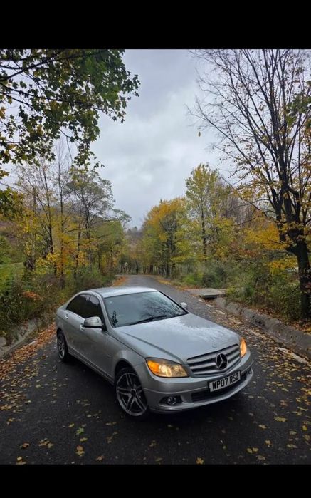 Vand Mercedes c220