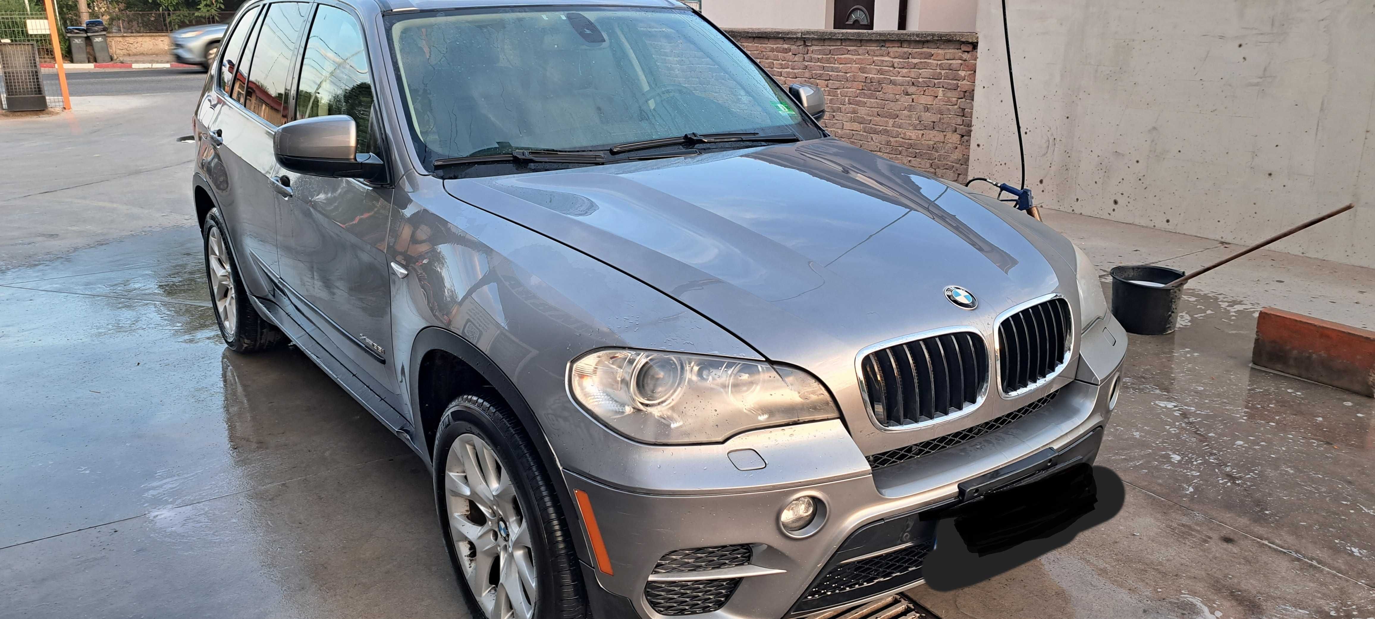 BMW X5 3.5i  2012г - Лизинг