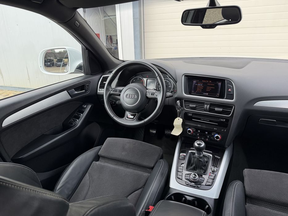 Audi Q5 / 2016 / Interior S-line / 229.000 km / 2.0 TDI 150 CP Euro 6