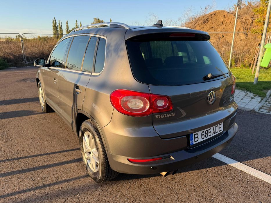 Volkswagen Tiguan 2.0 TDI 140 CP DSG 4Motion – 2011