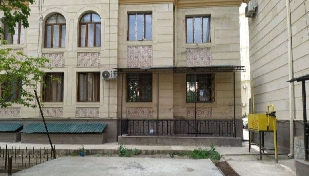 Srochna Bezmakler Egasidan Arendaga Ofis Ganga Metroni O'zida Sokol