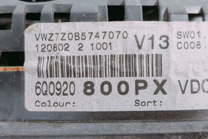 Ceas bord 6Q0920800PX Volkswagen VW Polo a 4-a generatie 9N