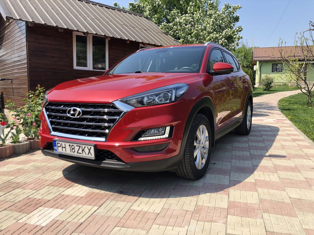 Hyundai Tucson 1.6 GDI Style Rosu