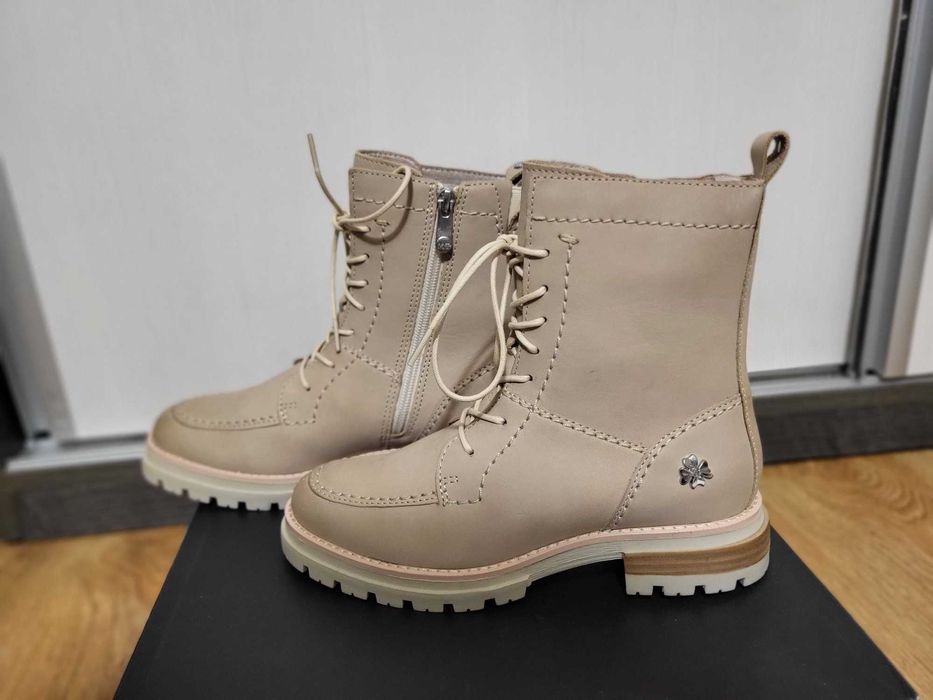 Нови бежови кожени боти Marco Tozzi, 37 номер