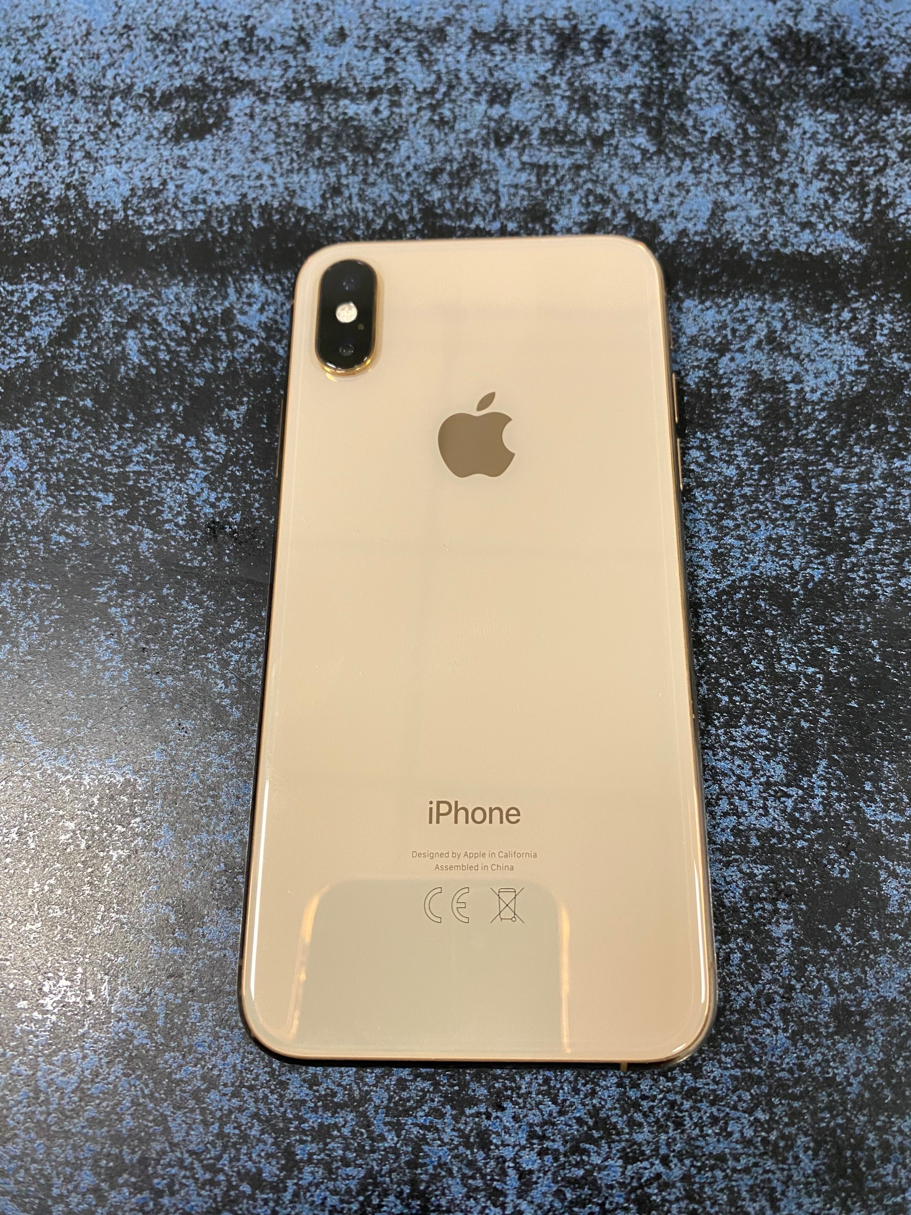 Vând iPhone XS,iPhone 11,IPhone 12