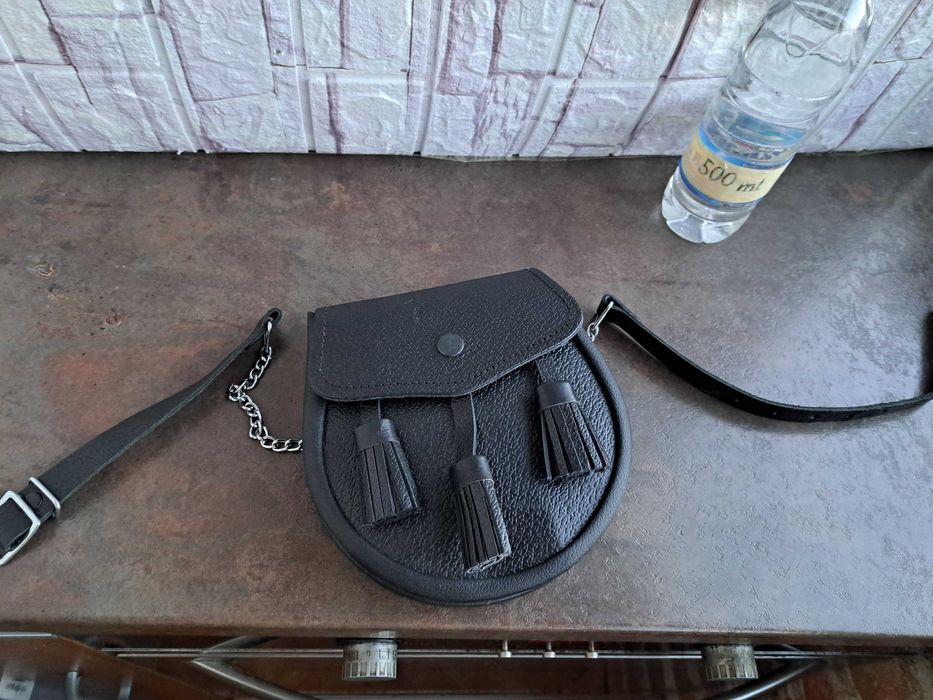 дамска чанта за кръста,малка черна кожена чантичка-Нова естествена кож