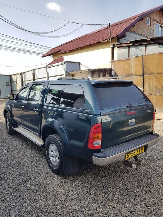 Dezmembrari dezmembrez  Toyota Hilux 3.0 D-4D, 2.5