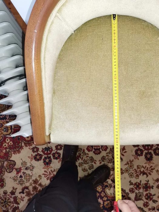 Предлагам столове за бар плот и трапезария. Само днес за 60 лв.!!