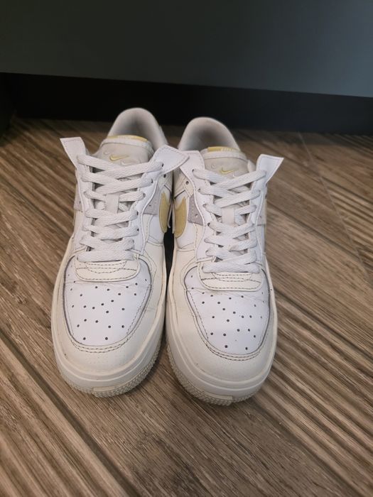 Дамски маратонки NIKE