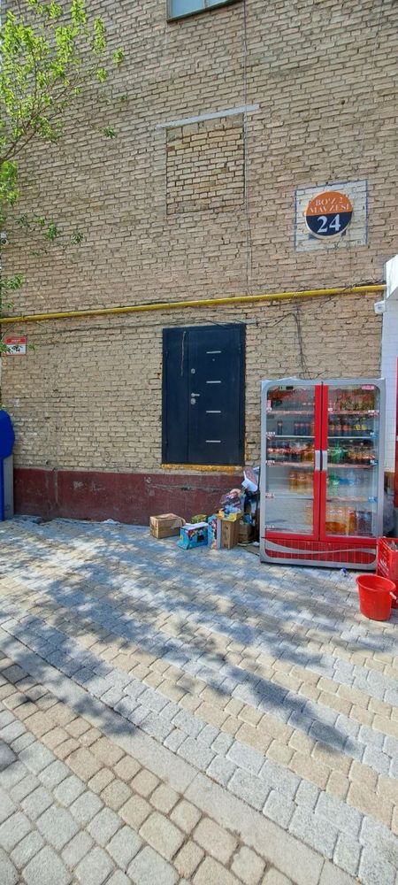 Буз 2 квартира под нежилое 35кв.м 2 линия вдоль дороги срочно