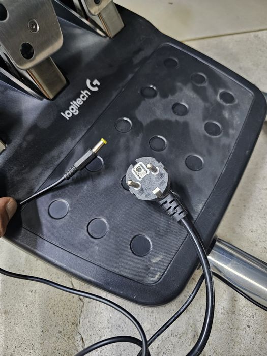 Logitech G920 Pc / Xbox volan pedale + suport reglabil