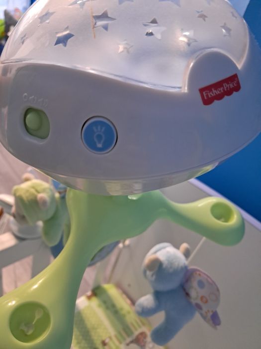 Въртележка Fisher price