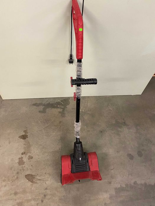 095105	Снегорин електрически 1300W 30сm RD-ST01