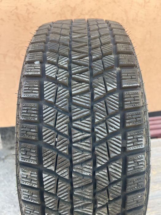 Комплект зимных шин (липучка)