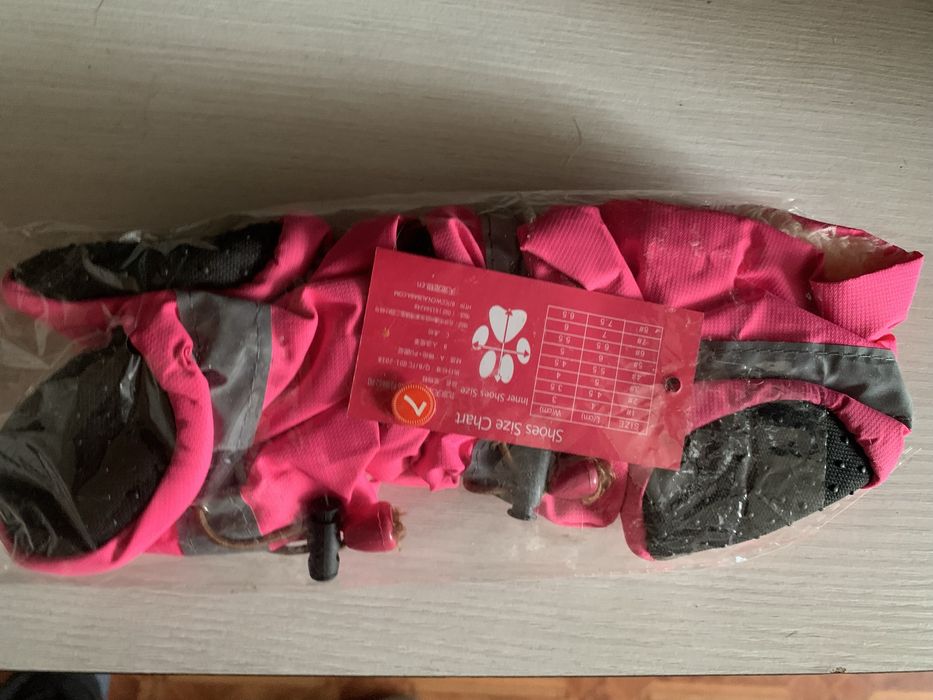 Продам тапочки для собак маленьких собачек