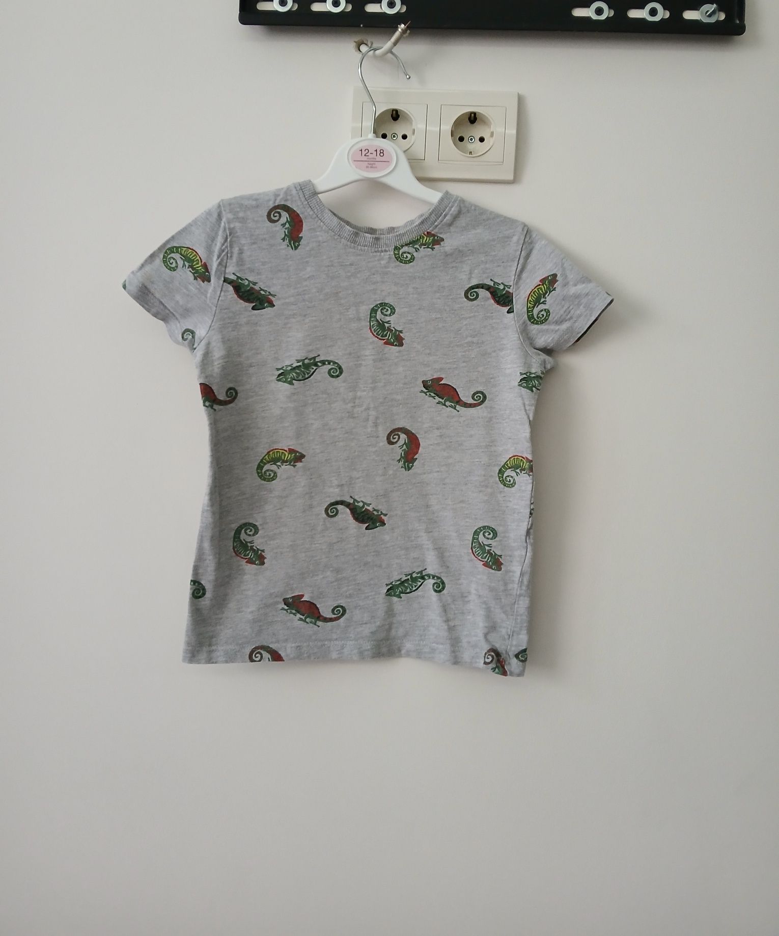 Тениски Zara, h&m, benetton 3-4 години